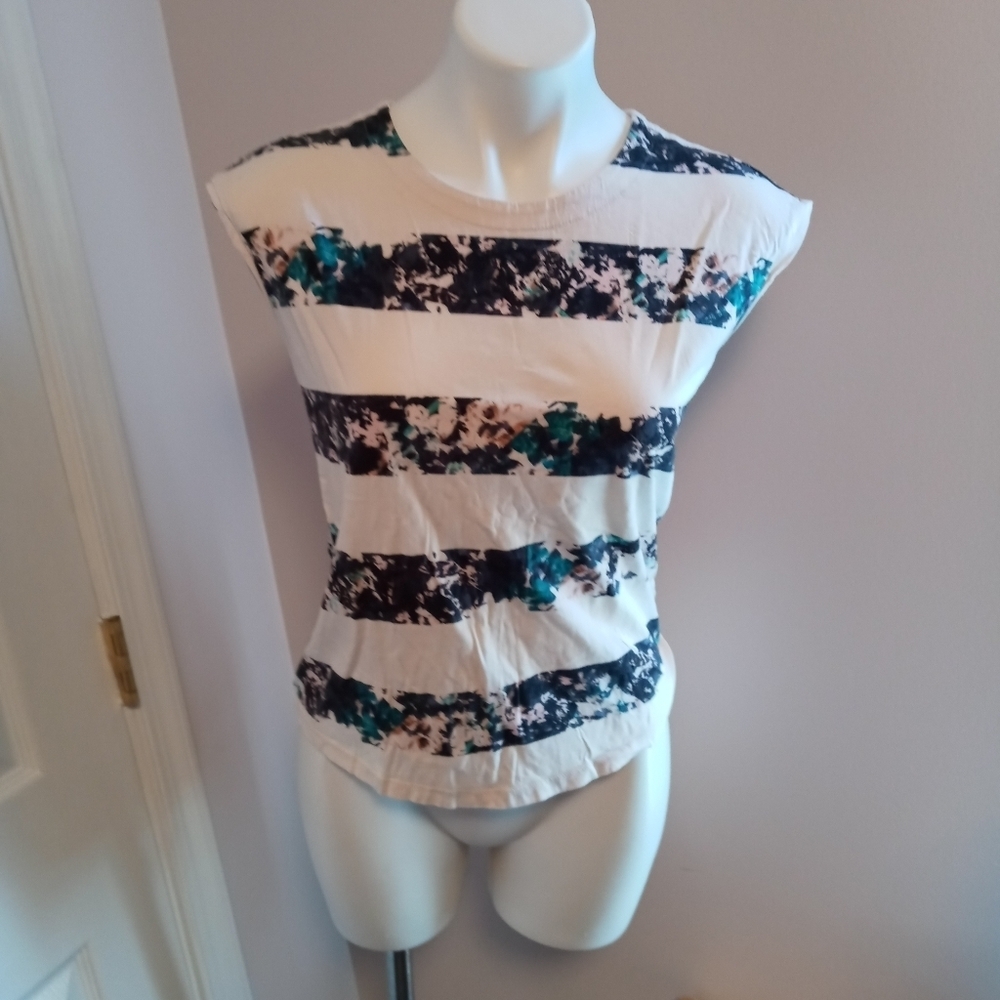 The Limited white and blue striped t-shirt